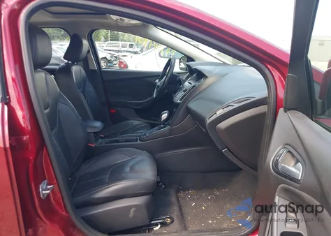2015 Ford Focus Se из США, поврежденный, VIN 1FADP3K2XFL326477